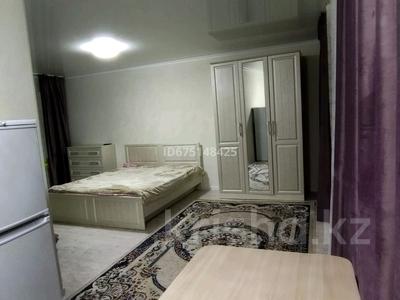 1-комнатная квартира, 40 м², 2/5 этаж посуточно, Ауэзова 102 за 10 000 〒 в Щучинске