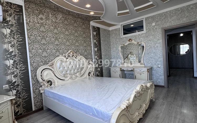 2-бөлмелі пәтер · 72 м² · 16/19 қабат, Брусиловского 167, бағасы: 350 000 ₸ в Алматы, Алмалинский р-н — фото 2