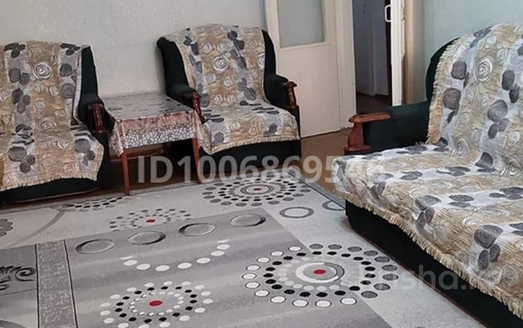 3-бөлмелі пәтер · 65.2 м² · 5/5 қабат, 3 укрупненный квартал 8 — Старый базар, бағасы: 13 млн ₸ в  — фото 2