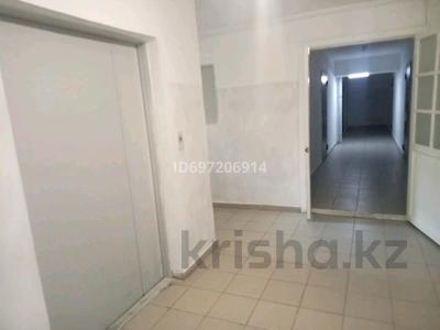 Аренда квартир в Атырауской обл.: 1-комнатная квартира · 40 м² · 4/9 этаж, мкр Нурсая за 120 000 〒 1-комнатная квартира · 40 м² · 4/9 этаж, мкр Нурсая за 120 000 〒 в Атырау