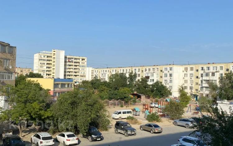 3-бөлмелі пәтер · 70 м² · 3/5 қабат, 12-ш/а. 15, бағасы: 20 млн ₸ в Актау, 12-й мкр — фото 2