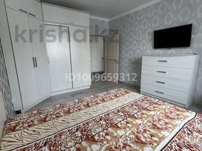 2-бөлмелі пәтер · 65 м² · 2/5 қабат, мкр Саялы, бағасы: 250 000 〒 в Алматы, Алатауский р-н