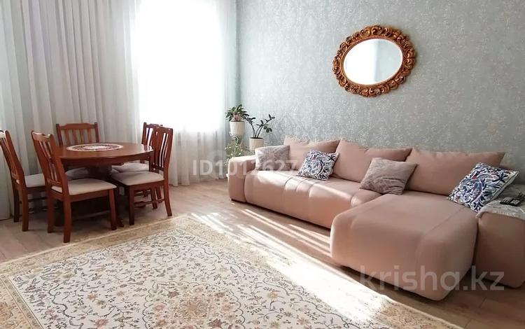 3-комнатная квартира · 64.4 м² · 2/2 этаж, мкр Жилгородок, Проспект Женис 17 — Филармония, кафе «Мельница» за 18 млн ₸ в Актобе — фото 2