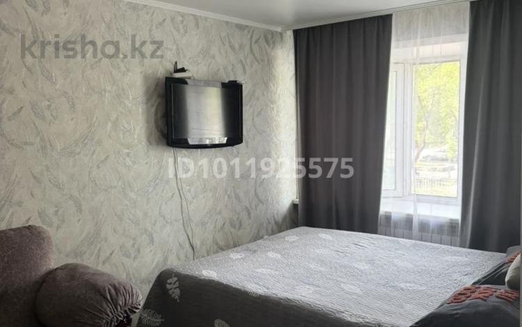 1-комнатная квартира · 40 м² · 2 этаж, Просп. Нуркена Абдирова 9 за 10 000 ₸ в Караганде, Казыбек би р-н — фото 2