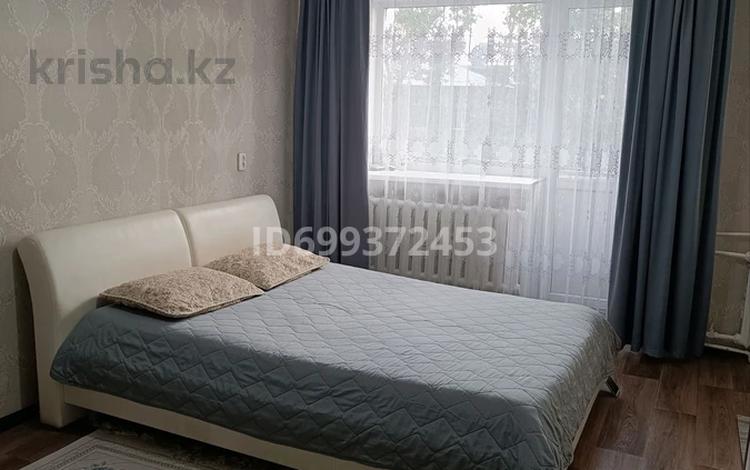 1-комнатная квартира · 30 м² · 2/5 этаж, Ауэзова 31 — Ауэзова -Жанасемейская за 8 000 ₸ в Семее — фото 19