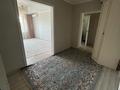 4-комнатная квартира · 80 м² · 5/5 этаж, мкр. Зачаганск пгт 25 Чапаевской-дивизии дом 2 за 22 млн ₸ в Уральске — фото 2