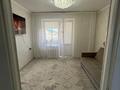 4-комнатная квартира · 80 м² · 5/5 этаж, мкр. Зачаганск пгт 25 Чапаевской-дивизии дом 2 за 22 млн ₸ в Уральске — фото 3