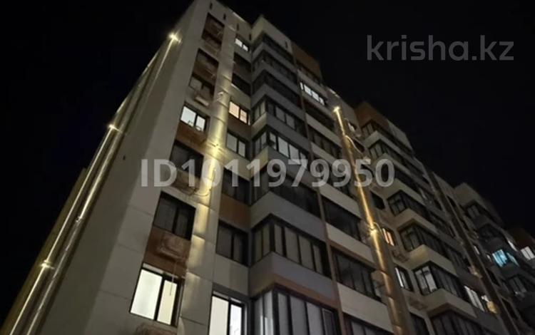 2-бөлмелі пәтер · 64 м² · 8/9 қабат, Шымсити 195, бағасы: 30 млн ₸ в Шымкенте, Каратауский р-н — фото 2