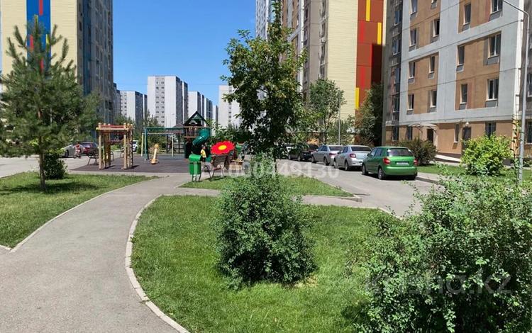 2-комнатная квартира · 73 м² · 1/12 этаж, мкр Акбулак, 1-я улица за 300 000 ₸ в Алматы, Алатауский р-н — фото 2