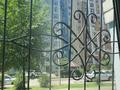 2-комнатная квартира · 73 м² · 1/12 этаж, мкр Акбулак, 1-я улица за 300 000 ₸ в Алматы, Алатауский р-н — фото 2