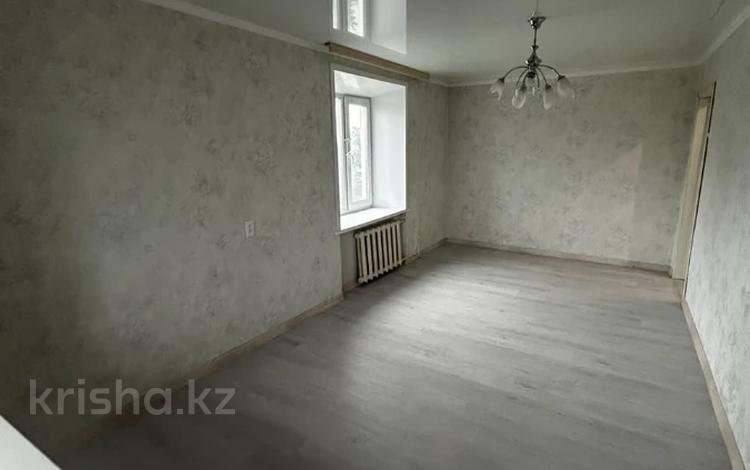 3-комнатная квартира · 76 м² · 5/6 этаж, Уральский 6/1 за 23 млн ₸ в Костанае — фото 2