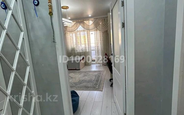 3-бөлмелі пәтер · 70 м² · 9/10 қабат, Райымбек батыра 286/1 — Магнум, бағасы: 39 млн ₸ в  — фото 2