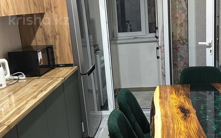 1-комнатная квартира · 33 м² · 7/9 этаж, мкр Туран-2 33 г за 110 000 ₸ в Шымкенте, Каратауский р-н — фото 2