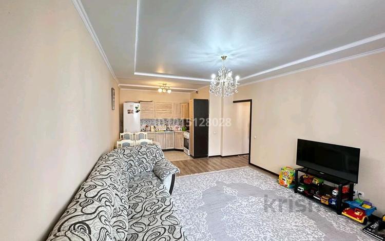 2 бөлме · 68 м² · 18/19 қабат, Брусиловского 167, бағасы: 70 000 ₸ в Алматы, Алмалинский р-н — фото 2