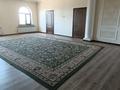 Жеке үй · 11 бөлме · 500 м² · 20 жүзд., Аккербез — Район новой больницы, новостройки первая улица, бағасы: 100 млн ₸ в Шу — фото 13