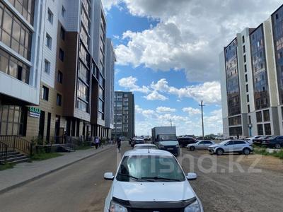 3-комнатная квартира · 102.9 м² · 3/10 этаж, Нажимеденова 37 за ~ 40.4 млн 〒 в Астане, Сарайшык р-н