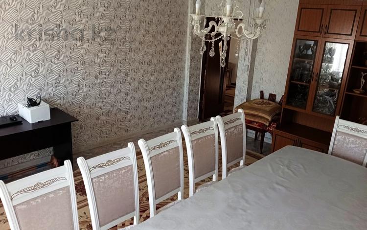 Отдельный дом · 3 комнаты · 90 м² · 6 сот., Химпоселок за 9.8 млн ₸ в Атырау, мкр Химпоселок — фото 2