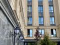 3-комнатная квартира · 105.7 м² · 5/8 этаж, мкр Новый Город, ​Улица Комиссарова 27 за ~ 76.1 млн ₸ в Караганде, Казыбек би р-н — фото 2