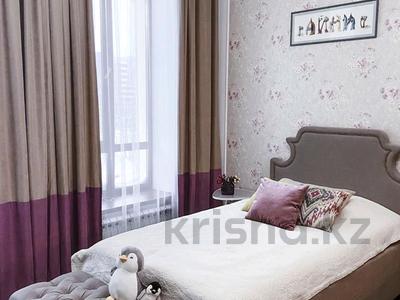 4-комнатная квартира · 225 м² · 2/6 этаж, Сыганак 14 за 1.8 млн ₸ в Астане, Есильский р-н