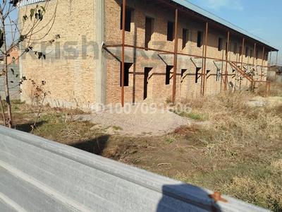 Участок · 13 соток, Наурызбай батыра — Пересечение улицы Хамраева за 120 млн 〒 в 