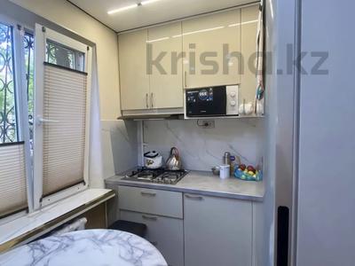 2-комнатная квартира · 45 м² · 1/5 этаж, мкр Тастак-2, брусиловского за 32 млн ₸ в Алматы, Алмалинский р-н