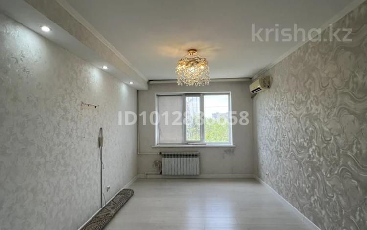 3-бөлмелі пәтер · 70 м² · 5/5 қабат, Сазда-1, Абилкайыр хана 70/1 — 17 школа, ТД “Актобе”, бағасы: 17.2 млн ₸ — фото 2