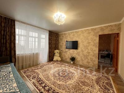 4-бөлмелі пәтер · 80 м² · 7/9 қабат, мкр Юго-Восток, Мкр Юго-Восток. ШАХТЕРОВ 5 — Шахтеров 5 напротив Центральной Мечети, бағасы: 28 млн ₸ в Караганде, Казыбек би р-н