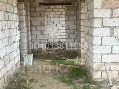 Жеке үй · 5 бөлме · 156 м² · 1000 жүзд., Мереке 32 — Мереке көшесі орталық көшеде екінші үй, бағасы: 10 млн ₸ в Кызылтобе