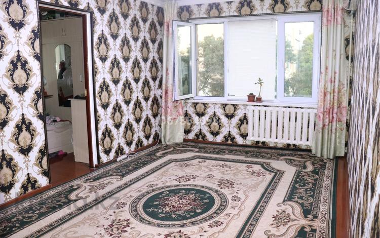 3-комнатная квартира, 54 м², 2/5 этаж, Алтынсарин 22 — Али Бекенова за 18 млн 〒 в Кентау — фото 2