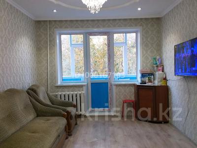 3-комнатная квартира · 57 м² · 2/5 этаж, 35-ый квартал 4 — Шугаева за 22.5 млн 〒 в Семее