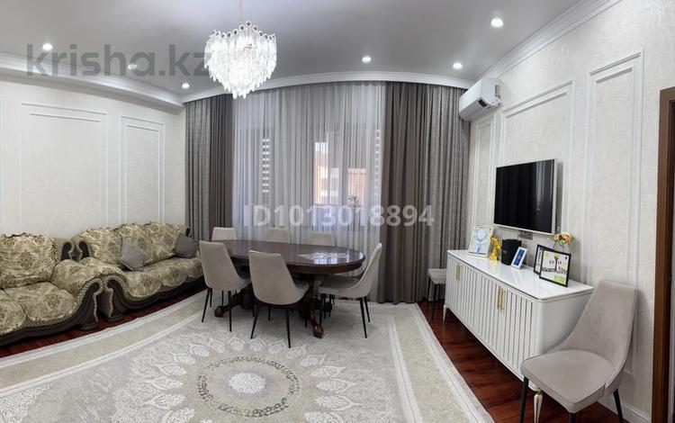 3-бөлмелі пәтер · 92 м² · 3/3 қабат, Курылысшы 19/19 — Амангельды, бағасы: 450 000 ₸ в Конаеве — фото 2