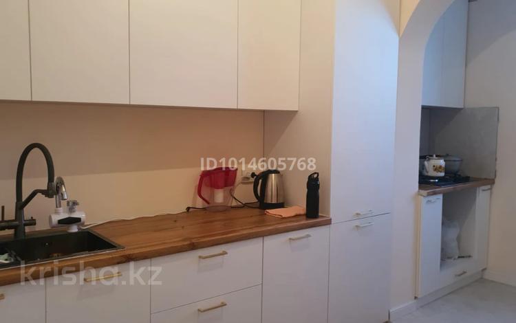 3-бөлмелі пәтер · 80 м² · 5/5 қабат, Восток 93, бағасы: 170 000 ₸ в Шымкенте, Аль-Фарабийский р-н — фото 2