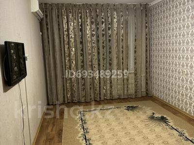 2-бөлмелі пәтер, 54 м², 2/5 қабат ай сайын, 12-й мкр 10, бағасы: 120 000 〒 в Актау, 12-й мкр