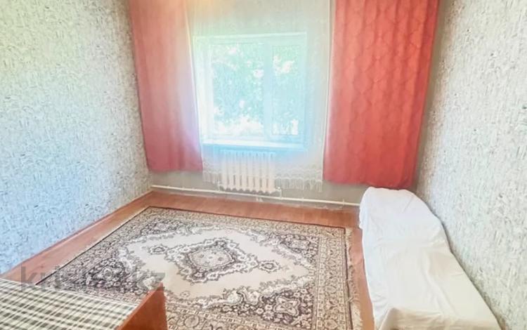 Жеке үй · 4 бөлме · 98 м² · 8 жүзд., СТ ЛОКОМОТИВ вишневая 303, бағасы: 20 млн ₸ в Уральске — фото 11