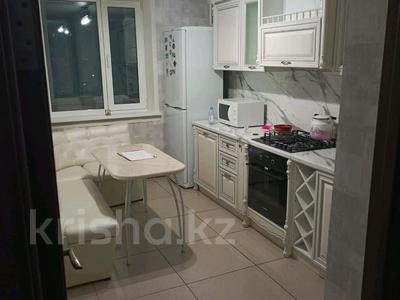 Пәтерлер в Костанайской обл.: 3-бөлмелі пәтер · 72.5 м² · 7/9 қабат, Микрорайон 6А 5, бағасы: 17.9 млн 〒 3-бөлмелі пәтер · 72.5 м² · 7/9 қабат, Микрорайон 6А 5, бағасы: 17.9 млн 〒 в Лисаковске