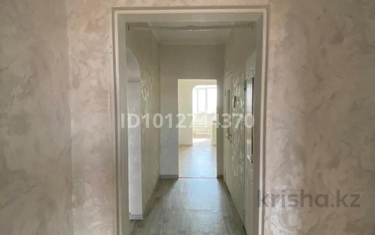 4-бөлмелі пәтер · 80 м², Наурыз 3а, бағасы: 24 млн ₸ в Сатпаев — фото 2