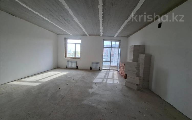 2-комнатная квартира · 71.4 м² · 1/5 этаж, мкр Новый Город, Ермекова 114/8 за 25 млн ₸ в Караганде, Казыбек би р-н — фото 2