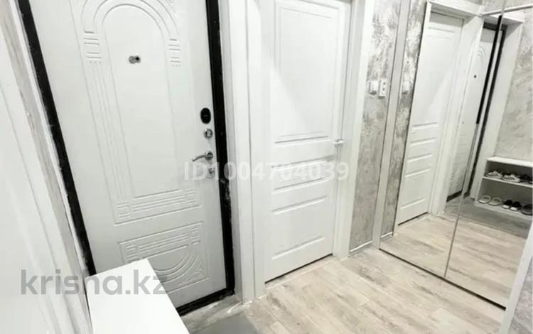 2-бөлмелі пәтер · 58 м² · 2/5 қабат, 26-ш/а. 14 — Садик школа больница поликлиника, бағасы: 165 000 ₸ в Актау, 26-й мкр — фото 4