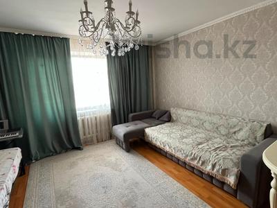 2-бөлмелі пәтер · 53 м² · 8/10 қабат, Степной 4 ш/а., бағасы: 23.5 млн ₸ в Караганде, Казыбек би р-н