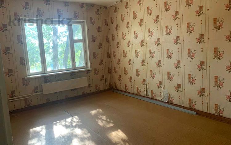 1-комнатная квартира · 38 м² · 2/5 этаж, улица Бауыржан Мамышулы 9 дом — Улучшенные планировка за ~ 8 млн ₸ в Таразе — фото 2