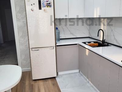 3-бөлмелі пәтер · 84 м² · 8/9 қабат, Алтын орда ш/а., бағасы: 38 млн ₸ в Актобе, мкр. Алтын орда