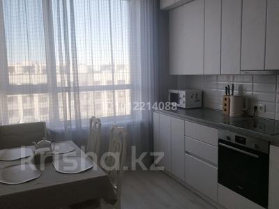 3-бөлмелі пәтер · 85 м² · 10/14 қабат, ул. Кайыма Мухамедханова 6А, бағасы: 72 млн ₸ в Астане, Нура р-н