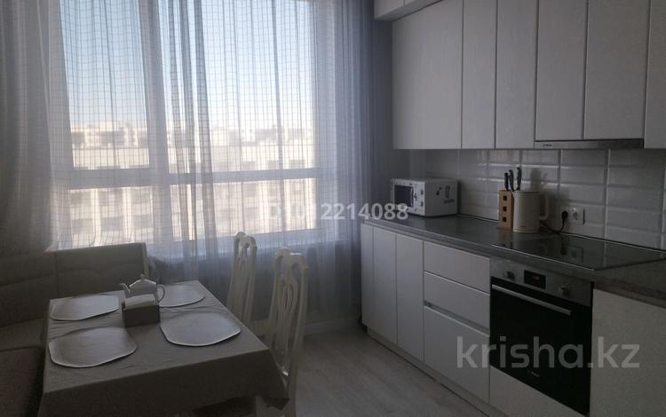 3-бөлмелі пәтер · 85 м² · 10/14 қабат, ул. Кайыма Мухамедханова 6А, бағасы: 72 млн ₸ в Астане, Нура р-н — фото 5