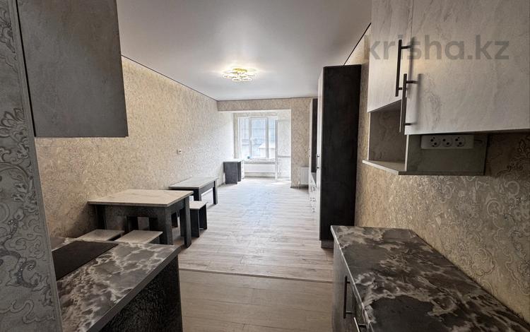 1-бөлмелі пәтер · 30 м² · 2/17 қабат, Ауэзова 2/8 — рядом с ЖК Auezov City, бағасы: 26.5 млн ₸ в Алматы, Алмалинский р-н — фото 2