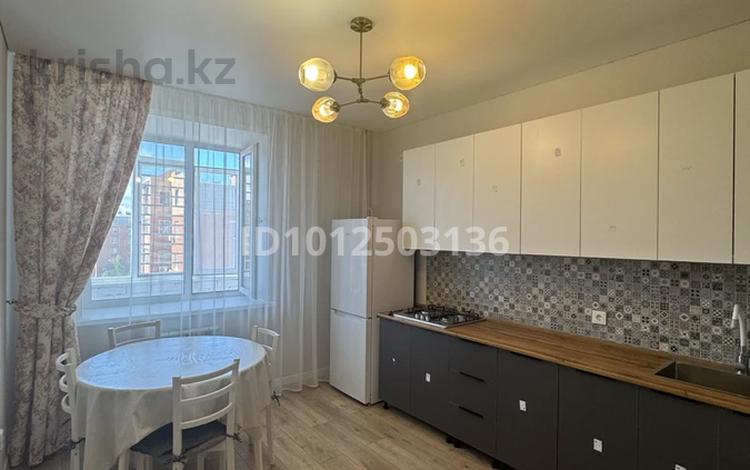 2-бөлмелі пәтер · 70 м² · 5/9 қабат, проспект Назарбаева 197, бағасы: 260 000 ₸ в Костанае — фото 7