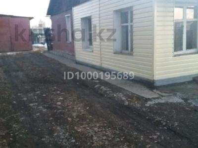 Үйдің бір бөлігі · 3 бөлме · 56 м² · 10 сот., Меновное, бағасы: 14.5 млн 〒 в Усть-Каменогорске, Ахмирово