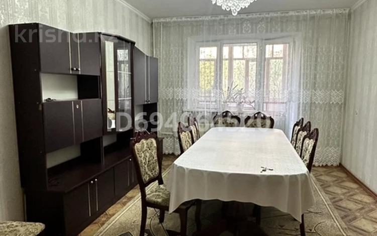 4-комнатная квартира · 73 м² · 4/9 этаж, Толе би 93 за 20 млн 〒 в Таразе — фото 2