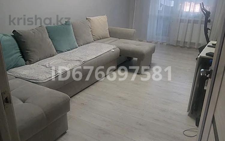 2-бөлмелі пәтер · 52 м² · 8/9 қабат, мкр Юго-Восток, Шапагат 10, бағасы: 22.5 млн ₸ в Караганде, Казыбек би р-н — фото 12
