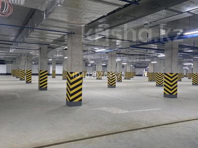 Паркинг · 15 м² · Сыганак 52, 52/1 — Кабанбай батыр за 40 000 〒 в Астане, Есильский р-н