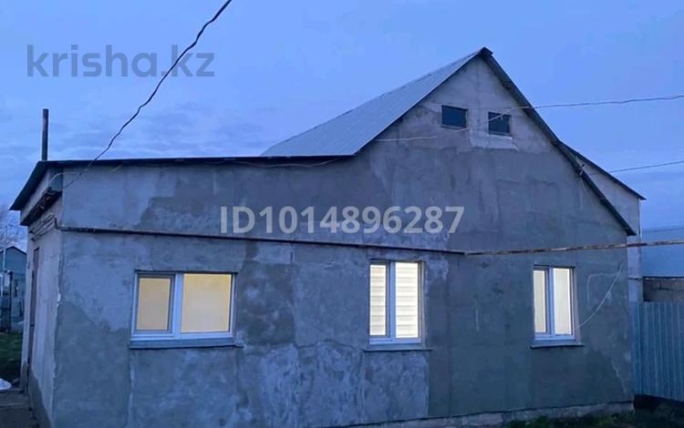 Отдельный дом · 3 комнаты · 80 м² · 4.8 сот., мкр. Зачаганск пгт за 18 млн ₸ в Уральске — фото 2